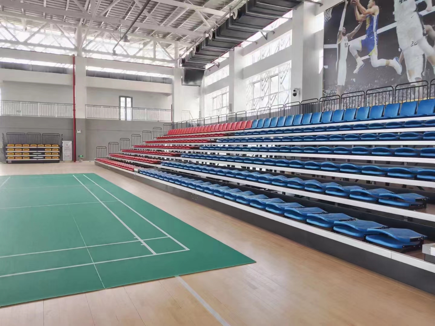 Manual front mounted folded stadium telescopic bleacher seat
