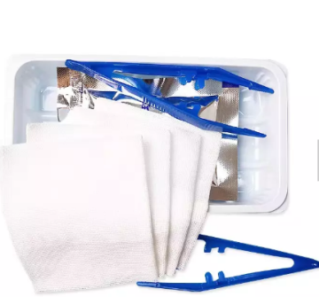 Surgical wound first aid disposable dressing kit
