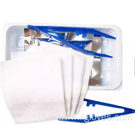Surgical wound first aid disposable dressing kit