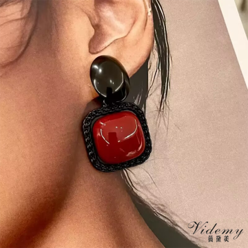 Minimalist Red Square Stud Earrings for Everyday Wear