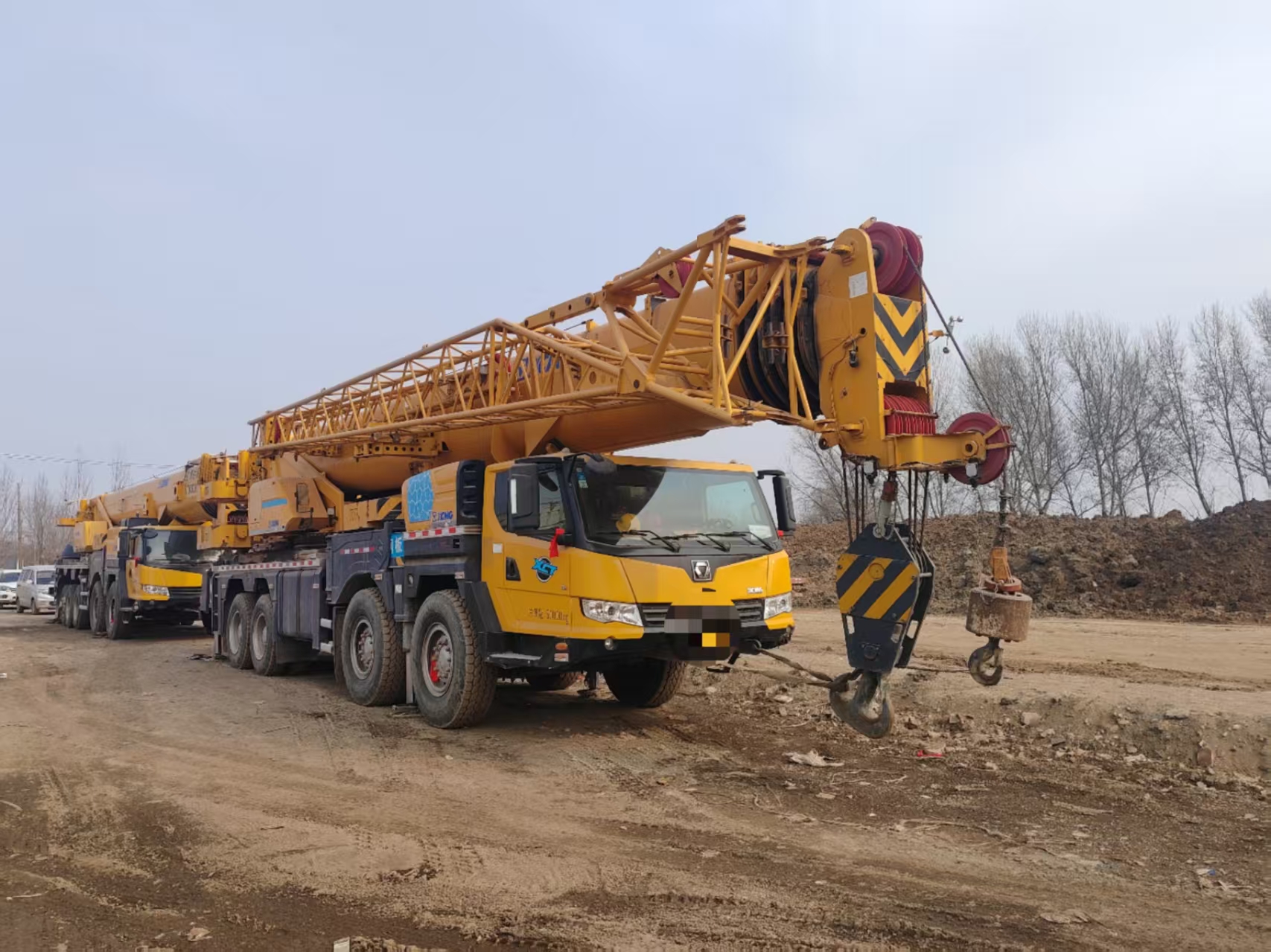 truck crane 12 ton used