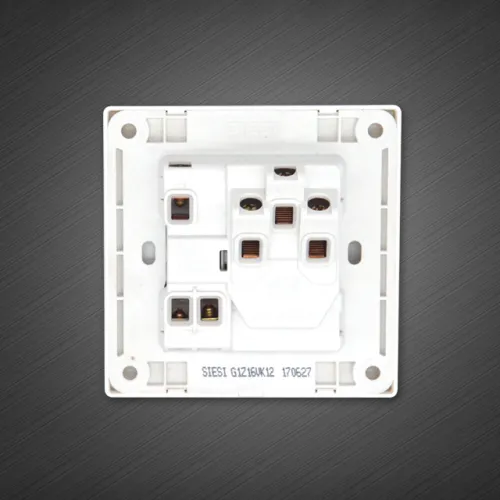 3 Pin Wall Socket With 2 Way Switch, High Quality 3 Pin Wall Socket ...