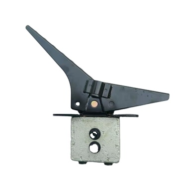 Original Travel Foot Pedal Valve Pilot Valve 2TH6RC198-10 for Excavators DH220 SY55 SY75