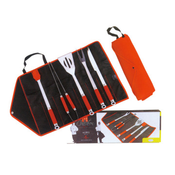 Set barbecue 5 pezzi con manico rivestito in TPR