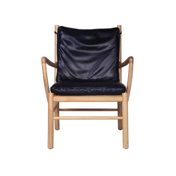 Chaise à manger en bois noir classique en cuir noir