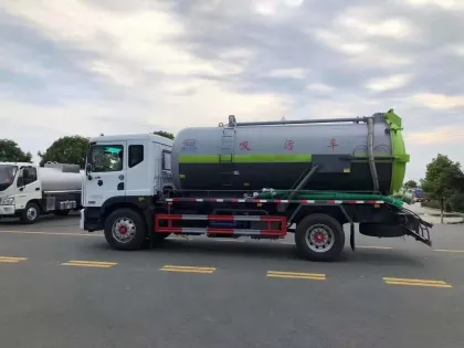 Dongfeng Vacuum Sewage Suction Truck