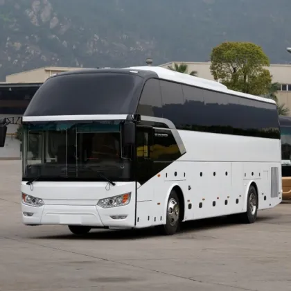 2018 New China Brand Passenger Bus  Tourist Bus Diesel  coach Bus with GOST certificate