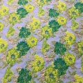 Tessuto verde jacquard floreale in neopaque