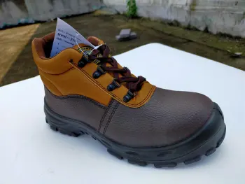 High Quality Anti-slip Shoes WMN-308