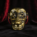 Máscara facial de fera de resina dourada