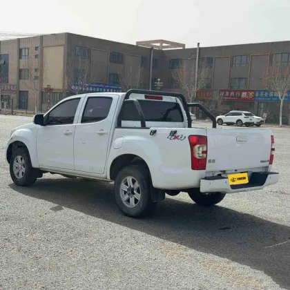 2022 Isuzu Re-Max 2.8T Classic 4WD