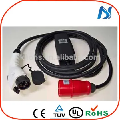 Portable ev charging station 16A 32A ev portable charger with sae j1772 ev charging connectors