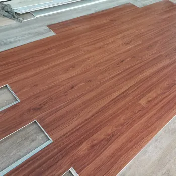 Waterproof Click Lock Wear-resistant 8mm Laminated Flooring