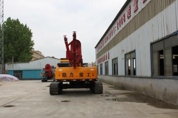 Rotary drilling rig work video