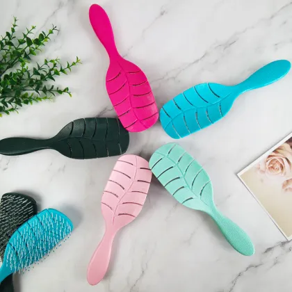 Nylon Vented Detangling Hair Brush with Royal Rubber Pad