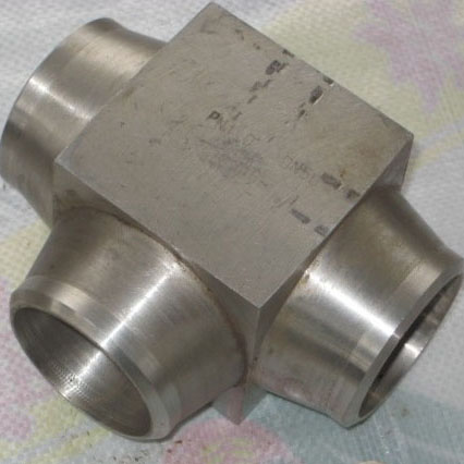 F53 F51 Rough bearbeitetes offenes Die geschmiedete T -Shirt