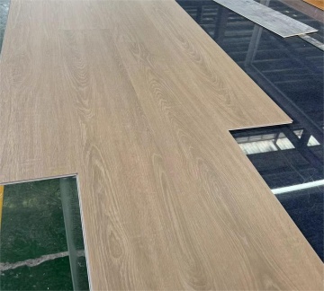 Virgin Material 4mm Wood Embossed Waterproof SPC Flooring