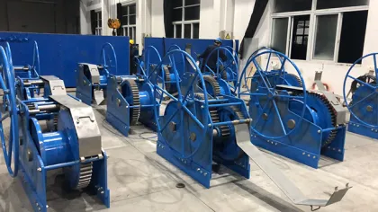 Factory Price Standard Hand Manual Mooring Winch