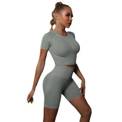 High-Quality Peach-Colored Solid Elastic Yoga Shorts Set with Short Sleeves: Perfect for Fitness and Running