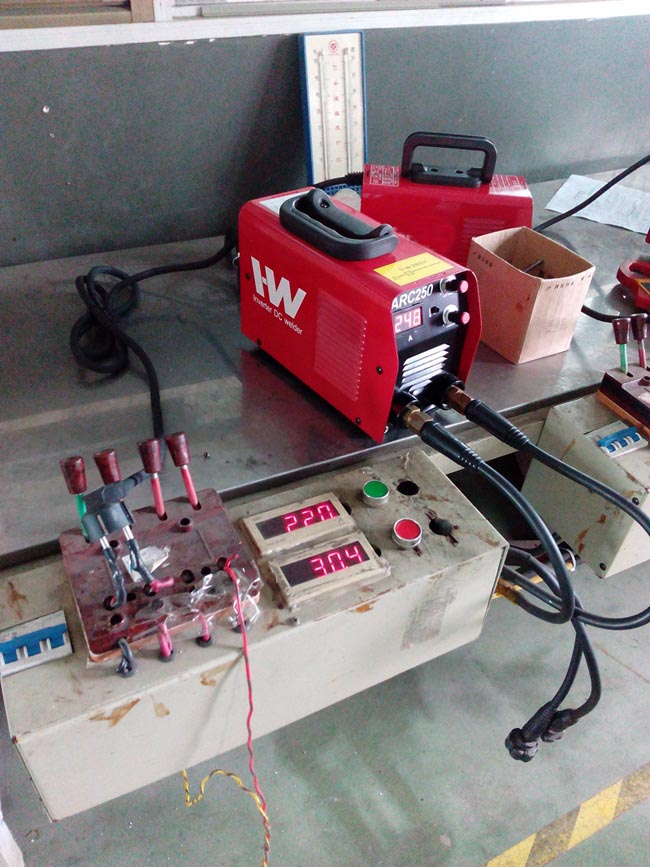 Omvormer IGBT -lasser 250, exporteren naar Europea INVERTER IGBT welder 250,export to Europea