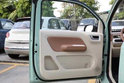 New Wuling Ev 3-Door 4-Seater Hatchback: Wuling Hongguang Mini EV - Used Electric Cars