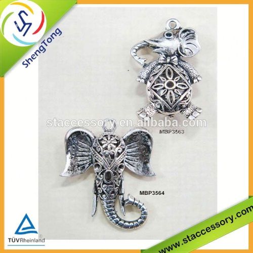 Wholesale metal elephant pendant, hollow mouse pedant, hollow metal animal pendant
