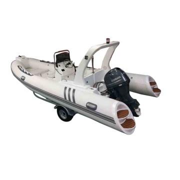 Hedia Patrol Tornados Rippenboot 550 mit Außenbordermotor
