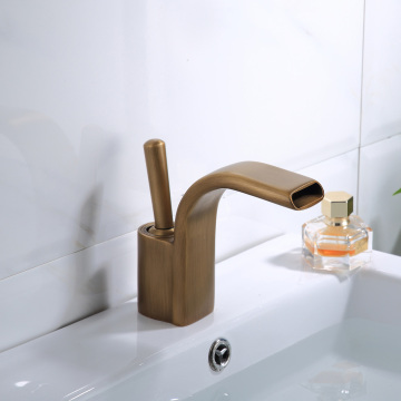 Bathroom Basin Faucet: Single Lever Water Mixer Tap in Brushed Copper