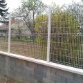 pvc coated security garden bending wire mesh fence