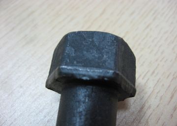 High Strength Track Bolts And Nuts With High-grade Alloy Steel