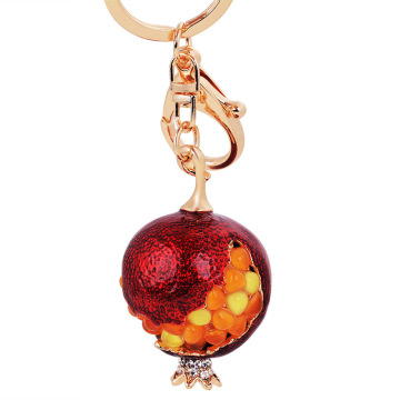 2016 new arrival hot selling wholesale alloy pomegranate keychains