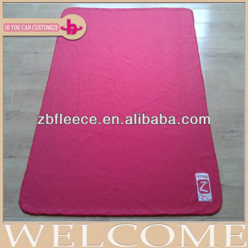 soft feel 100% polyester Eco-friendly high quality low price blankets from china
