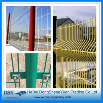High Quality Triangular Bending Welded Wire Mesh Fence