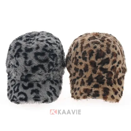 wild sexy leopard hunting winter baseball cap