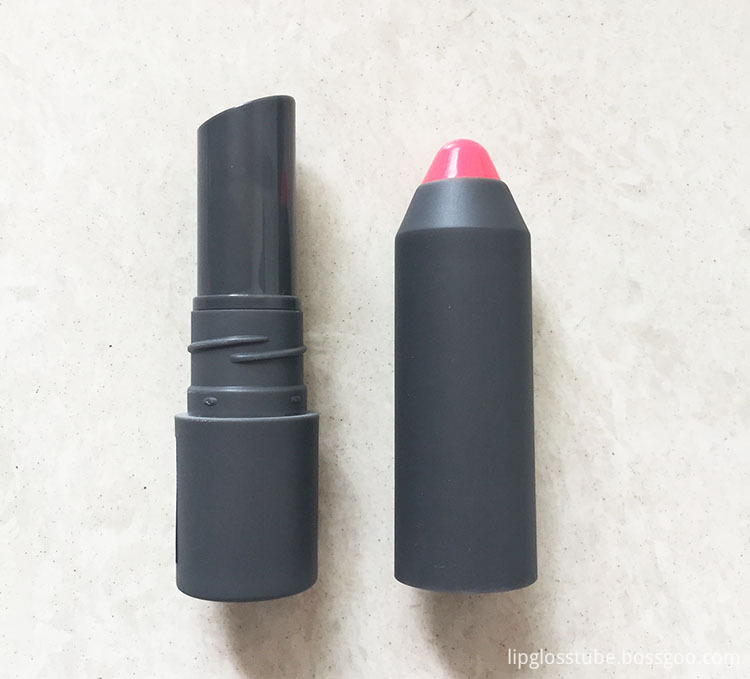 pen shaped lipstick case