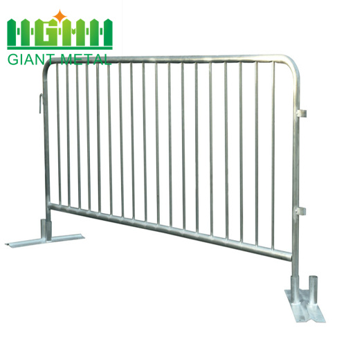 Aluminum crowd control barrier for events