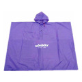 Hochwertiger Regenponcho aus PVC mit Logodruck