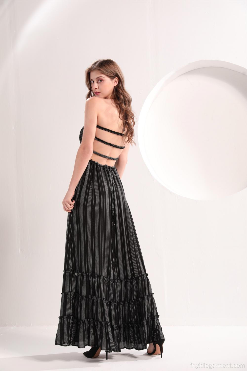 Robe longue à rayures verticales imprimée noire et blanche