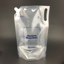 Sachet de buse liquide transparent avec logo personnalisé 3L