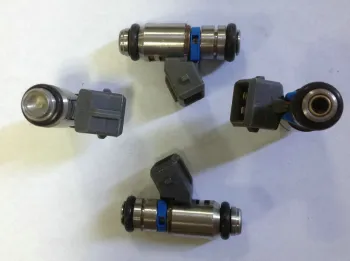 Fuel Injector IWP006 60657179 805001843601 9627771580 for Magnet Marelli 50150602 Citroen Saxo 1.6 VTS Peugeot 106 1.6 S16