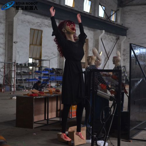 Dekorasi Halloween Model Props Rumah Berhantu Dijual