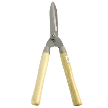 Professional Gardening Tools: High-Strength Hedge Shear, Pruner, and Trimmer with Ergonomic Long Wooden Handle for Efficient Hedge Cutting and Grass Maintenance