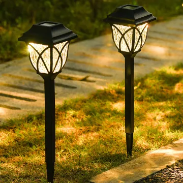 IP65 Solar Spotlights: Adjustable Yard Outdoor LED Solar Garden Light