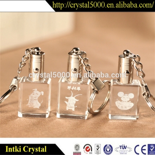Beautiful and delicate live animal crystal keychain