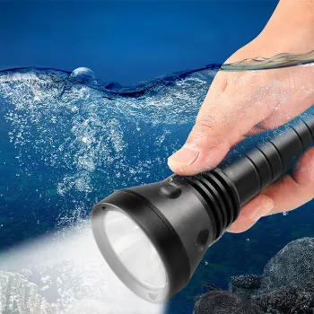 Professional Rechargeable LED Diving Flashlight: Super Bright, Powerful Underwater Torch for Scuba Diving