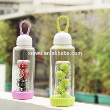 Chinese Decorative Glass Fruit Bottle