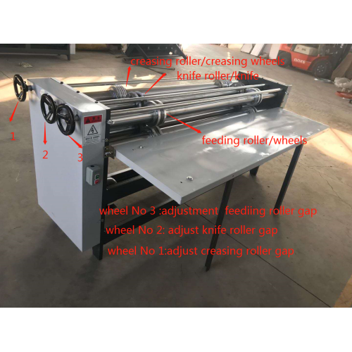 Manual paper creasing cutting machine