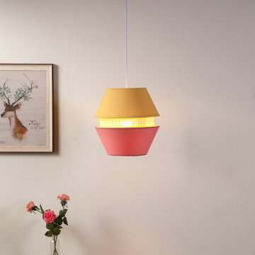 Lámparas de techo rosadas nórdicas personalizadas con logotipo: solución única de decoración del hotel