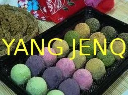 Mochi Encrusting And Froming Machine For Mochi With Fillings Of Different Taste