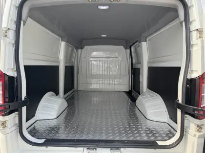 DFAC DONGFENG High Speed Electric EV Van Truck for Small Cargo Transport
